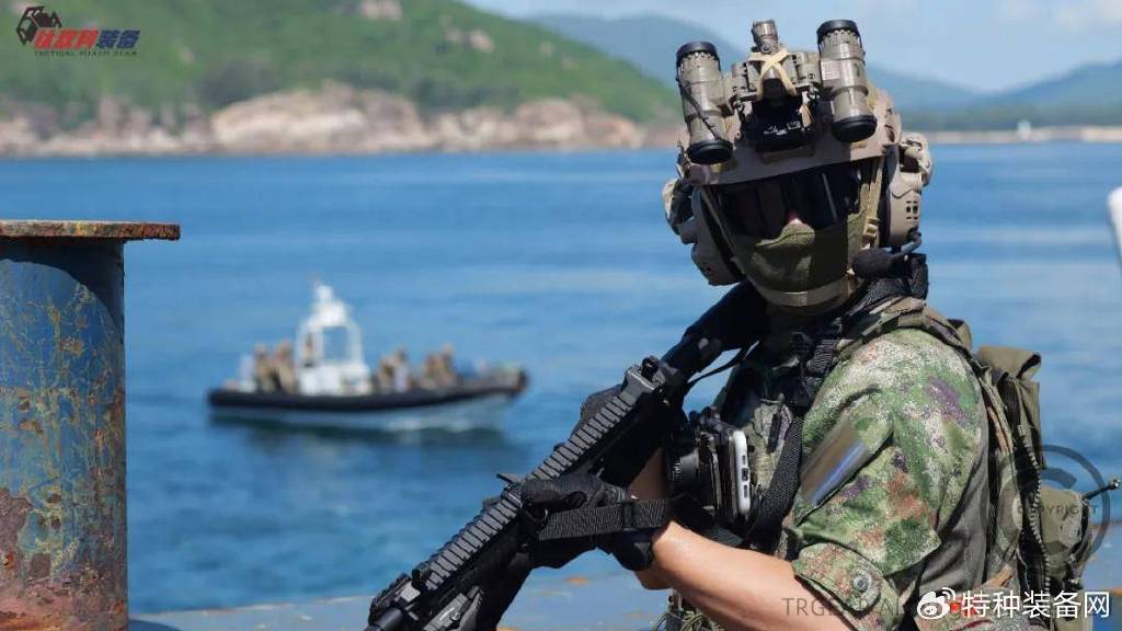 解密下一代幻影级战术装备，如何通过精准选型在生存竞技中占据先机？