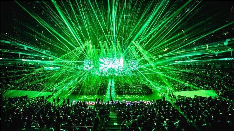 绽放舞姬妮露深度重塑，低配也能打出核爆级草原核吗？