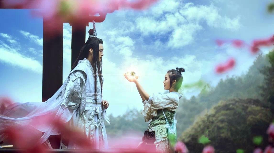 韩立式稳健修仙法则，如何在现代游戏与职场中实现逆袭式成长？